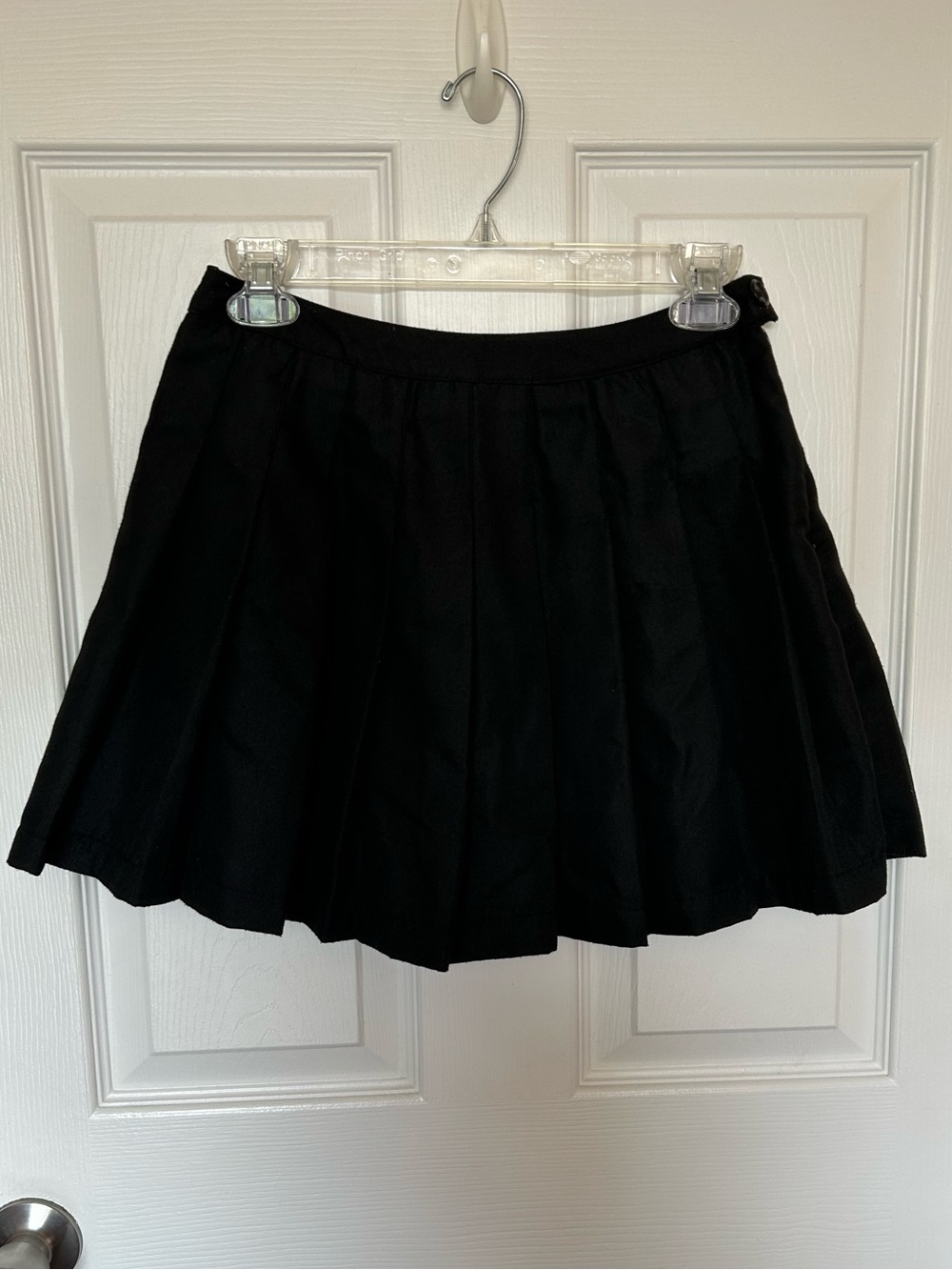 Forever 21 Black Pleated Skater Skirt
